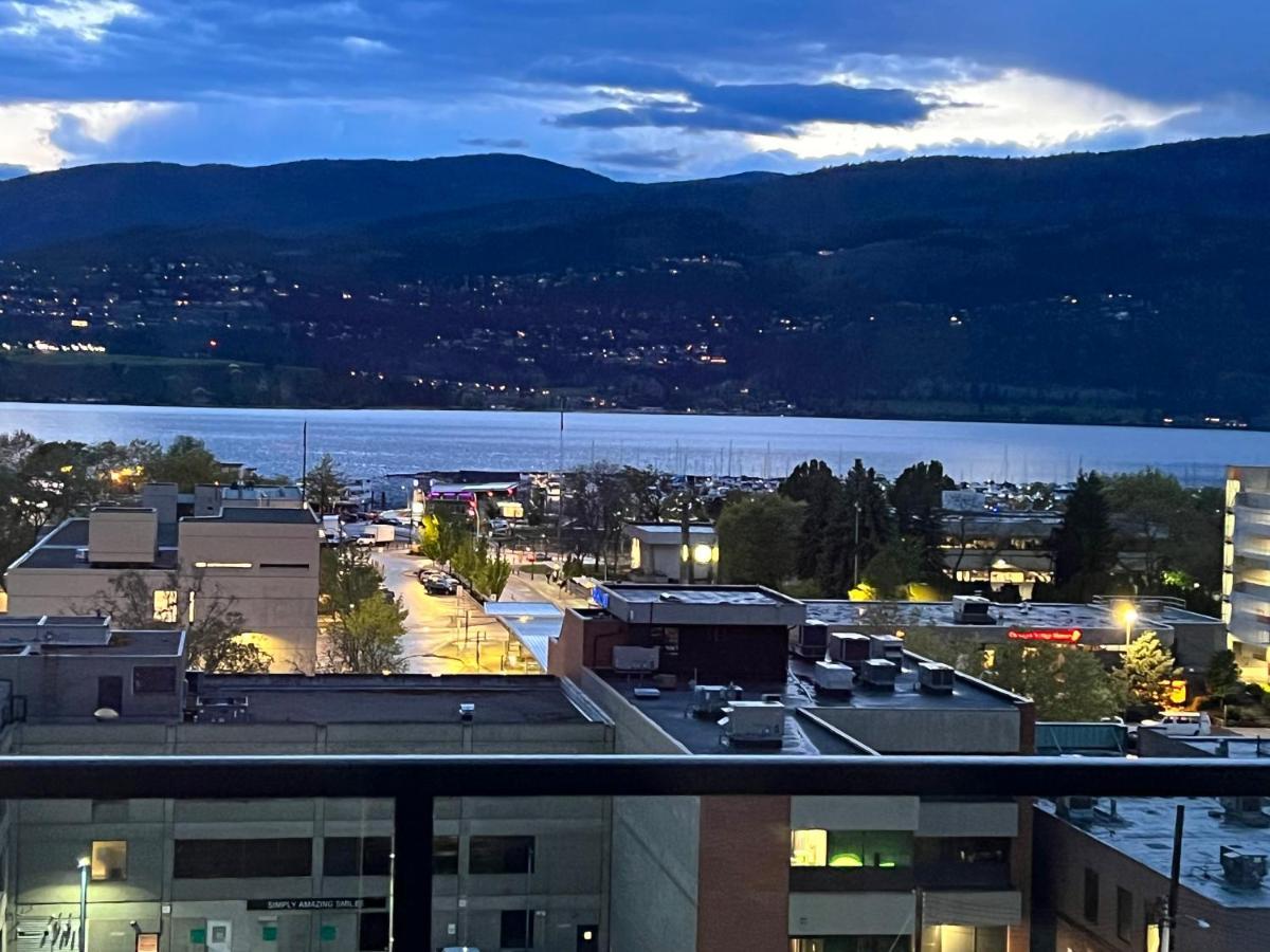 Amazing Brand New Lakeview Condo Downtown Kelowna Dış mekan fotoğraf