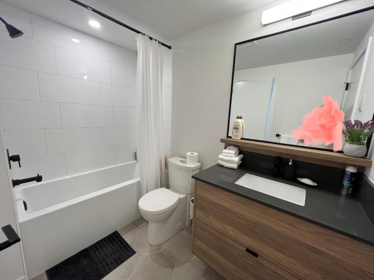 Amazing Brand New Lakeview Condo Downtown Kelowna Dış mekan fotoğraf