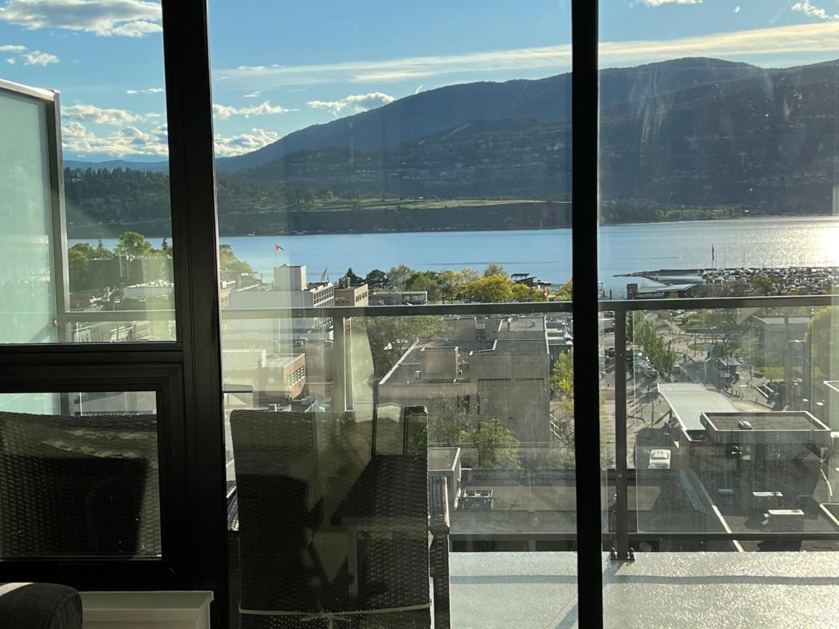 Amazing Brand New Lakeview Condo Downtown Kelowna Dış mekan fotoğraf